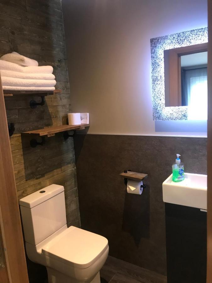 فيلا The Shack & Pods At Inchree Corran  المظهر الخارجي الصورة