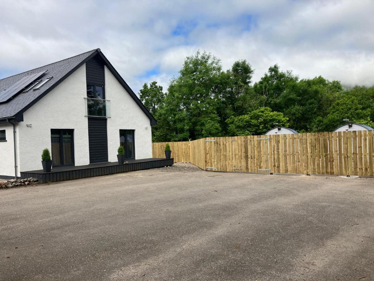 فيلا The Shack & Pods At Inchree Corran  المظهر الخارجي الصورة