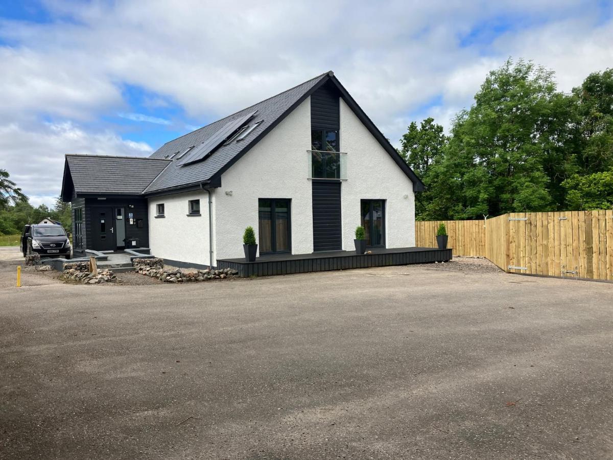 فيلا The Shack & Pods At Inchree Corran  المظهر الخارجي الصورة